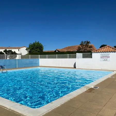 Maison 4 Pers Avec Piscine à 800m De La - Fr-1-336-134 Hébergement de vacances