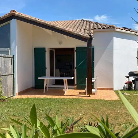 Maison 4 Pers Avec Piscine à 800m De La - Fr-1-336-134 Hébergement de vacances *
